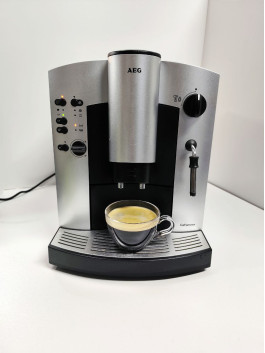 Кавомашина AEG Cafamosa б/у