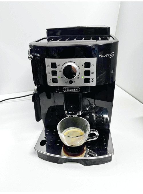 Кавомашина DELONGHI Magnifica S 