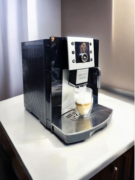 DeLonghi Perfecta (б/у у відмінному стані) DeLonghi Perfecta (б/у у відмінному стані)