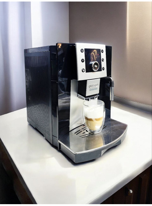 DeLonghi Perfecta (б/у у відмінному стані)