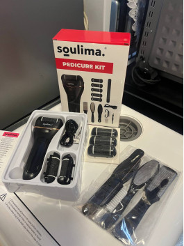 Акумуляторна роликова пилка пемза для ніг і п'ят Soulima Акумуляторна роликова пилка пемза для ніг і п'ят Soulima