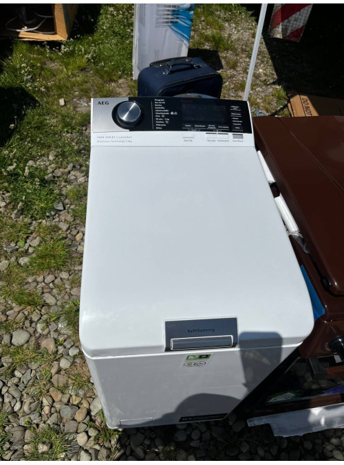 Пральна машина з вертикальним завантаженням AEG на 6 кг (б/у)