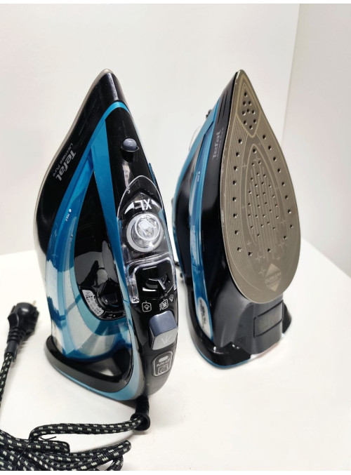 Парова праска Tefal Ultimate Pure 3200 вт (сток, без упаковки) Парова праска Tefal Ultimate Pure 3200 вт (сток, без упаковки)
